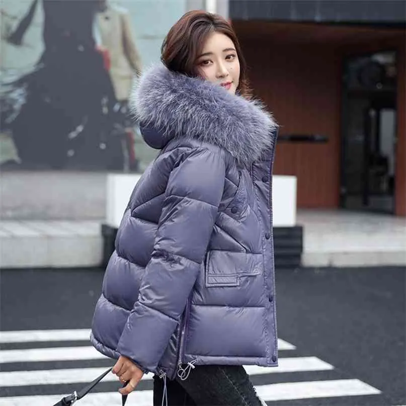 Дамы мода твердая короткая зимняя куртка женщины с капюшоном Parka теплый повседневный большой меховой мех верхняя одежда женская одежда 210923