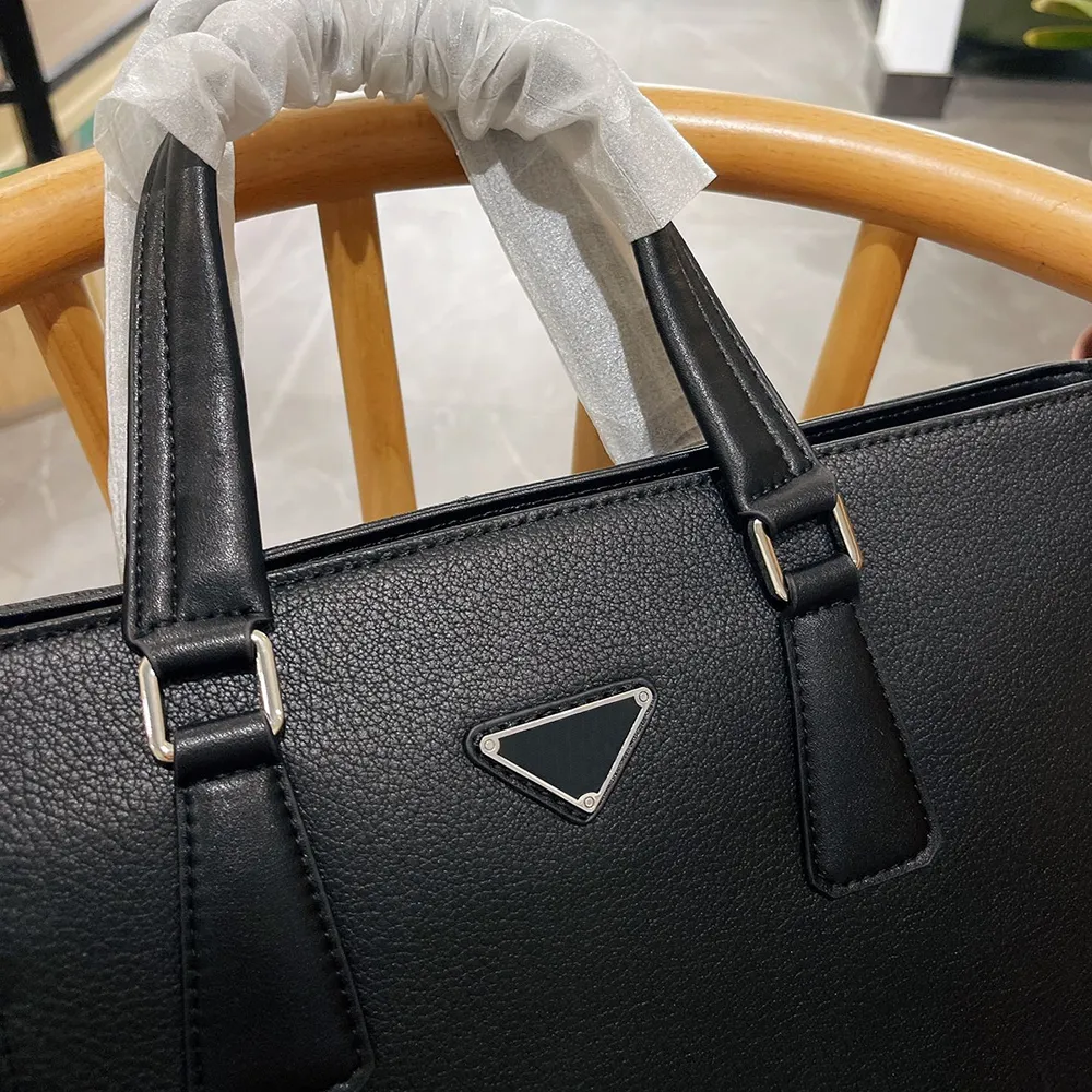 Designer briefcase Luxury mens bag High quality Men leather brand handbags Business tote