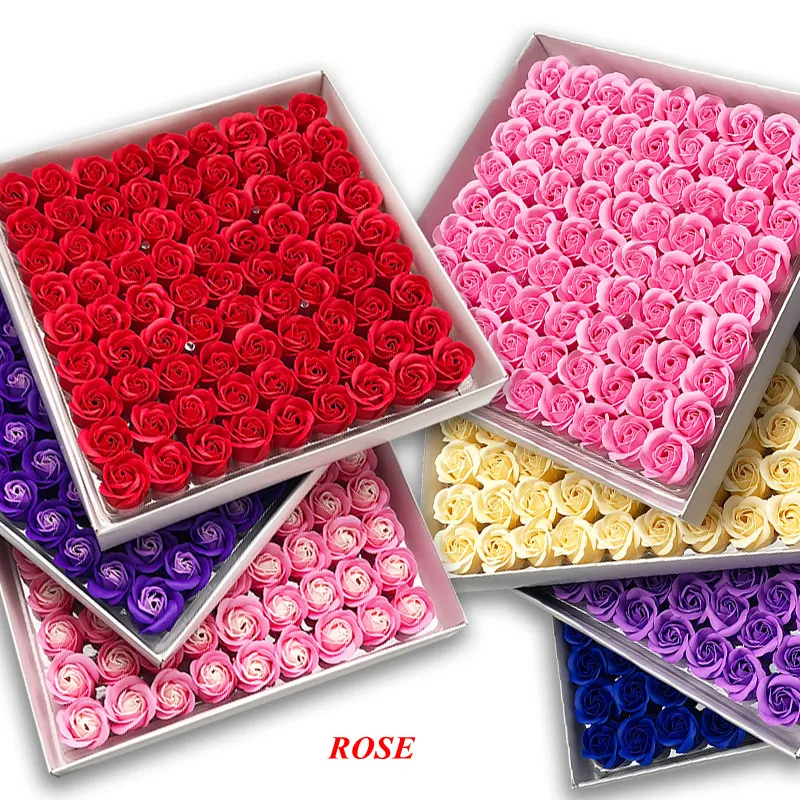 81 PCS Rose Savon Fleur Ensemble 3 couches 16 Couleurs Solides En Forme de Coeur Rose Savon Fleur Romantique Fête De Mariage Cadeau À La Main Pétales Décor WLL902