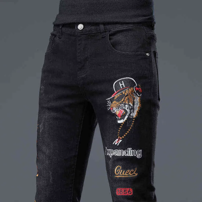 Autumn 21 Thick Boutique Men's Jeans Black Slim Fit Small Feet Elastic Leisure Trend Embroidered Flower Pants Tiger
