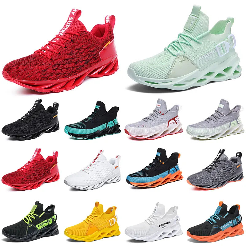 Mode Hoge Kwaliteit Mannen Running Schoenen Ademend Trainer Wolf Grijzen Tour Geel Triples White Kaki Groen Lichtbruin Bronzen Mens Outdoor Sport Sneakers