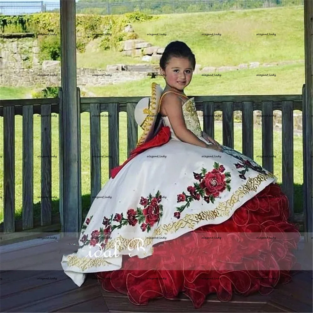 Abito da ballo con fiori ricamati Abito da principessa per bambini Abito da concorso di bellezza Abito gonfio per ragazza di fiori Abito da compleanno Abiti fotografici