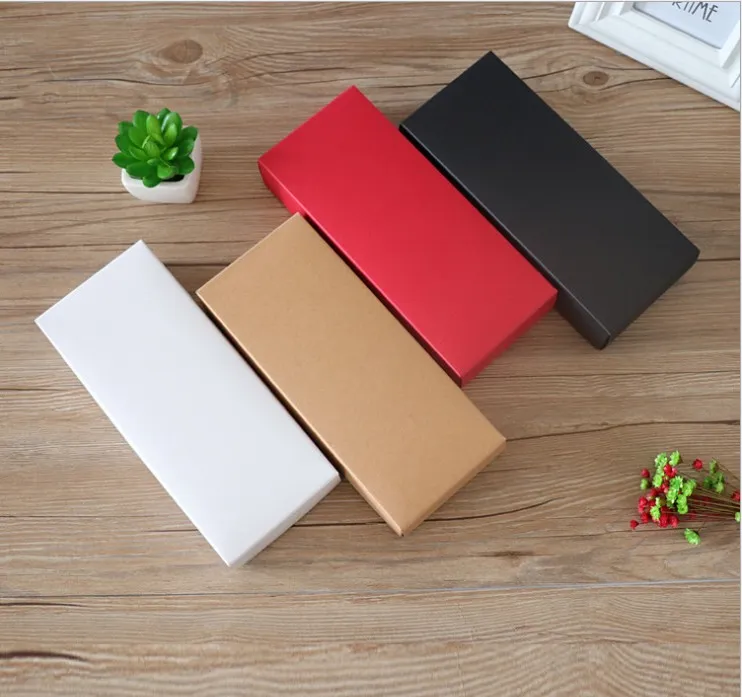 25X9.5cm 22.5X9.5cm papier kraft rouge noir marron boîte-cadeau carton pour l'emballage de chaussettes sous-vêtements soutien-gorge serviette peut être personnalisé LOGO