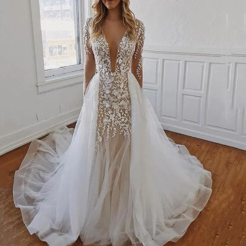 Sexig Deep V Neck Long Sleeves Lace Mermaid Bröllopsklänningar Klänningar Med Avtagbar Tåg Tulle Baklösa Plus Storlek Bridal