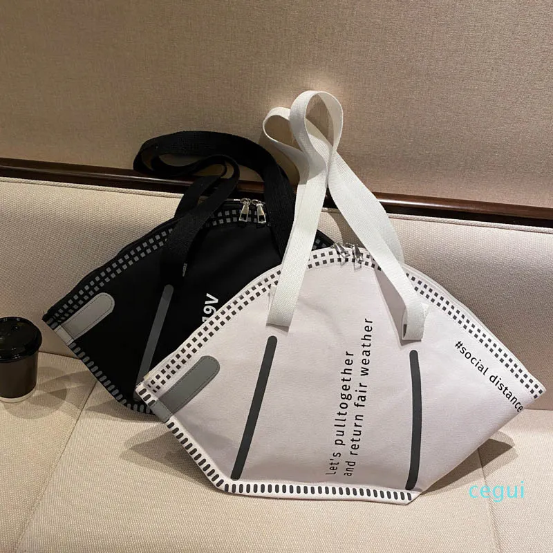 أزياء شخصية أكياس الإبداعية قناع نمط مصمم حقيبة يد حقيبة الكتف سعة كبيرة تسوق أسود أبيض 2 الألوان