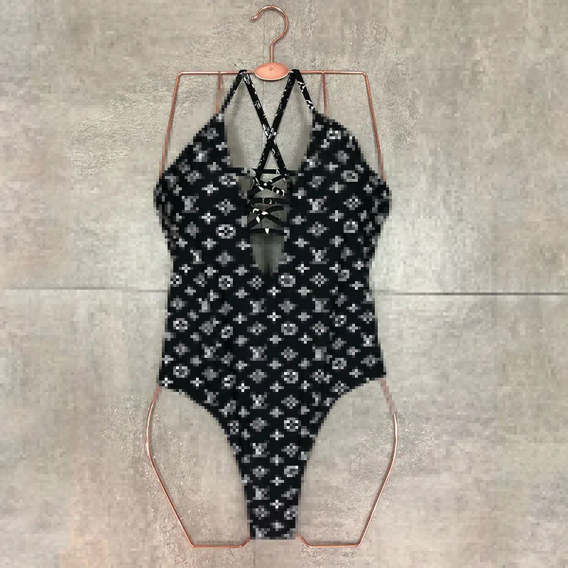 Seksowne jednoczęściowe bikini dla kobiet w kostiumu kąpielowym z literami Summer Fashion Squosodear Lady Bez pleców Kąpiel S-XL