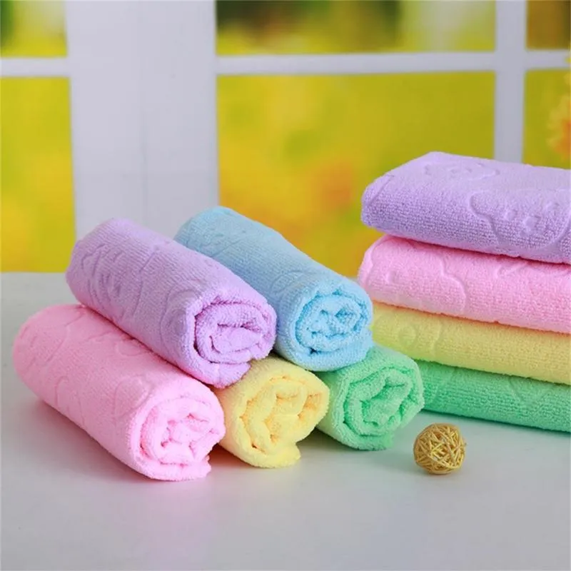 Serviette 10 pcs Baignier de microfibre baignoire hautement absorbante douce couture fine douce serviettes en relief durables pour la maison