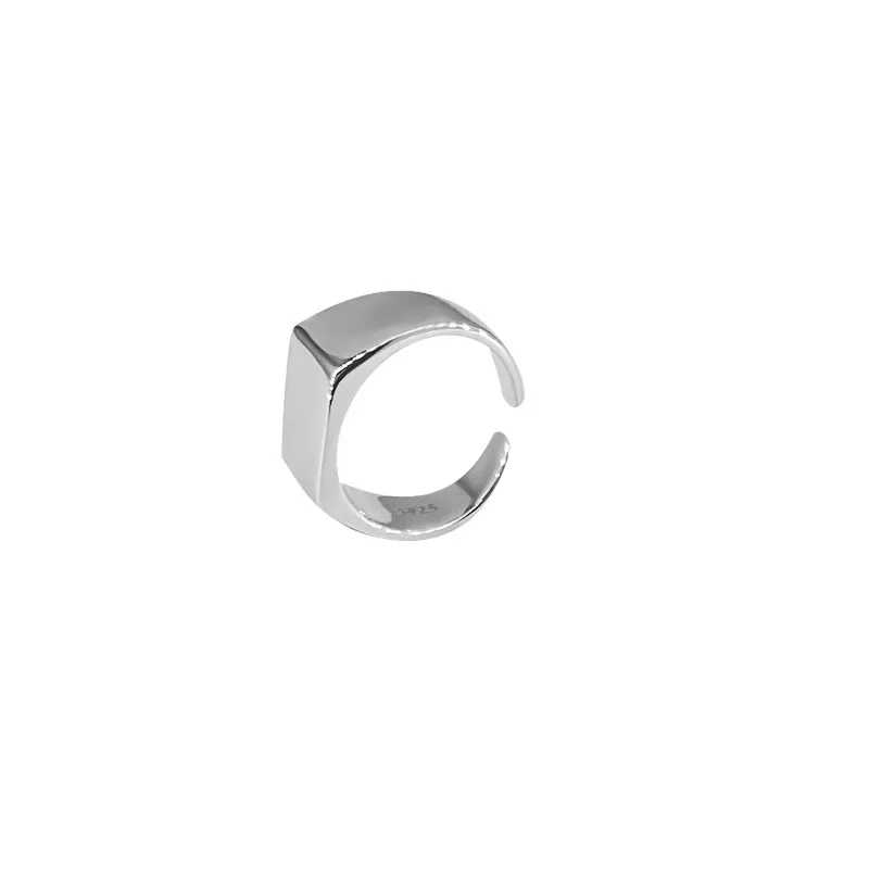 925 Sterling Silver Light Plate Square Ring Öppna Enkel Fashion Street Wild Män och Kvinnor Trendiga Brand Smycken Tillbehör