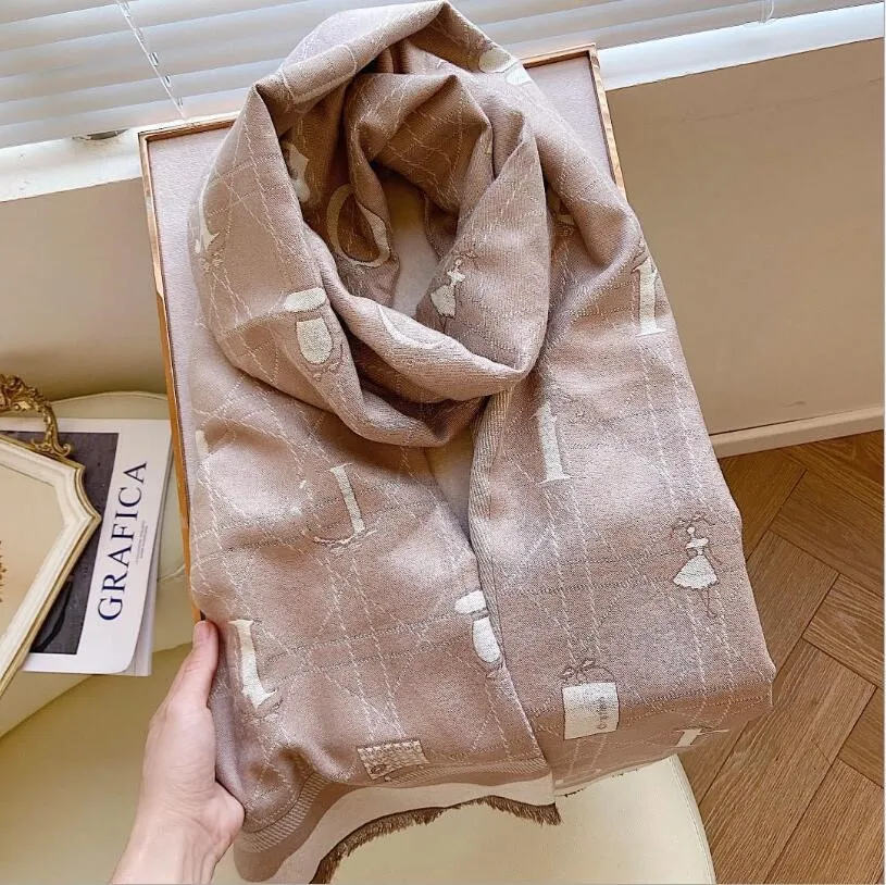 2021 Korean Cashmere Letter Scarf Spring, Summer, Autumn and Winter Warm Series Long Shawl Accessories Female High Quality Express