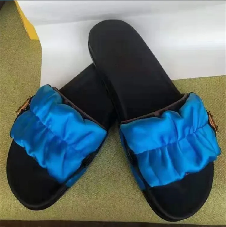 2022 Brand Slippers Designer Embroidered Women Sandals Camouflage Multicolor oblique Letter Slide Ladies Flat Rubber Slipper