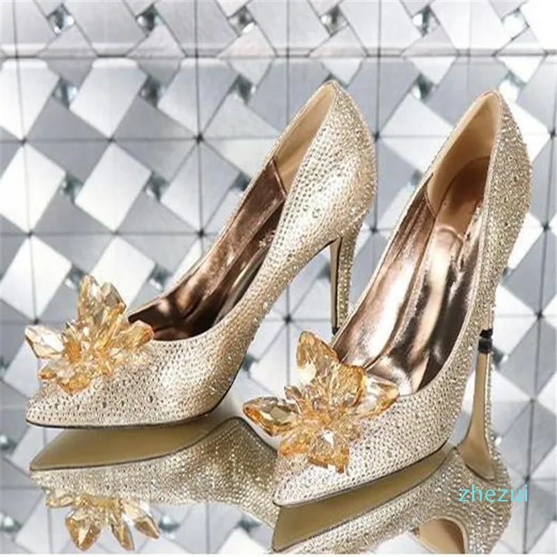 مصمم الصف سندريلا أحذية كريستال أحذية الزفاف حجر الراين الزفاف مع زهرة جلد طبيعي
