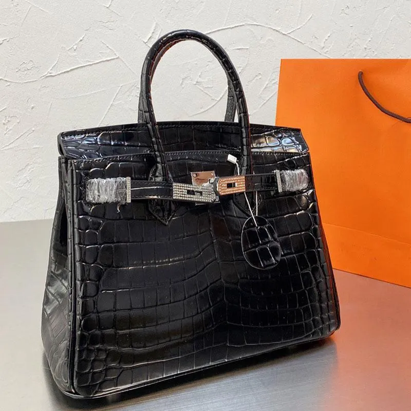 Large Capacity Package Tote Bag Women Handbag Alligator Design Genuine Leather Shopping Shoulder Bags Fashion Diamond Hardware Stamped Lock Graceful Handbags