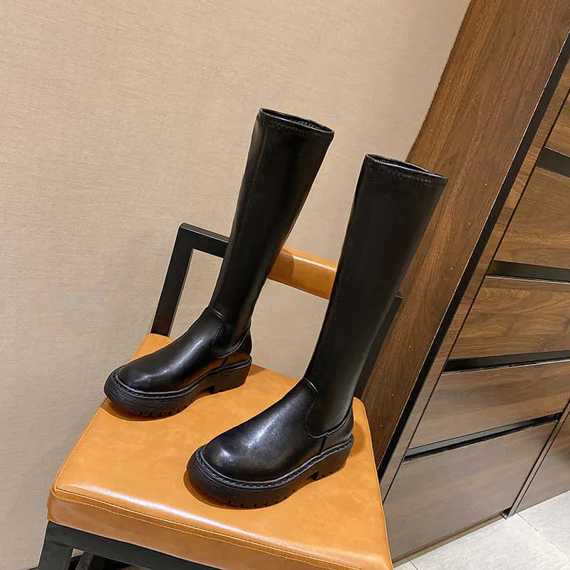 Diseñador negro plano sobre las botas de la rodilla zapatos de mujer zapatos de la plataforma muslo alto invernal de bota larga wome gruesa suela botas mujer tamaño 35-40