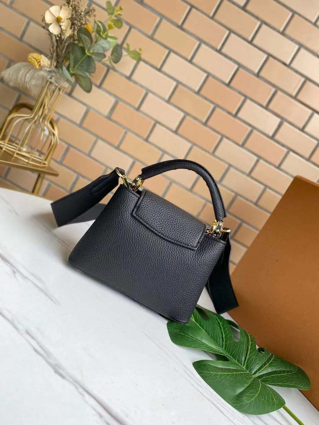 Nuova borsa tote femminile di alta qualità 2021 in pelle di mucca da 21 cm e 27 cm borsa a tracolla per la spesa