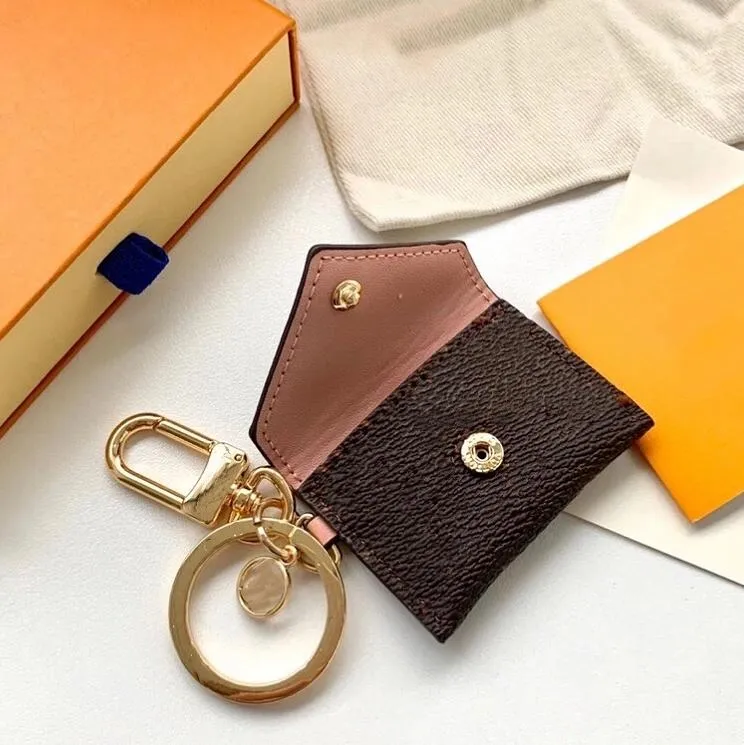Designer brev plånbok nyckelring nyckelring mode handväska hänge bil kedja charm brun blomma mini väska trinket gåvor tillbehör med låda