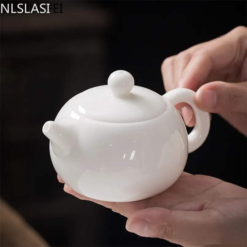 NLSLASI Chinese Handmade white porcelain teapot ivory Tea pot ceramics Teaware infuser Pu'er Oolong filter kettle 210621