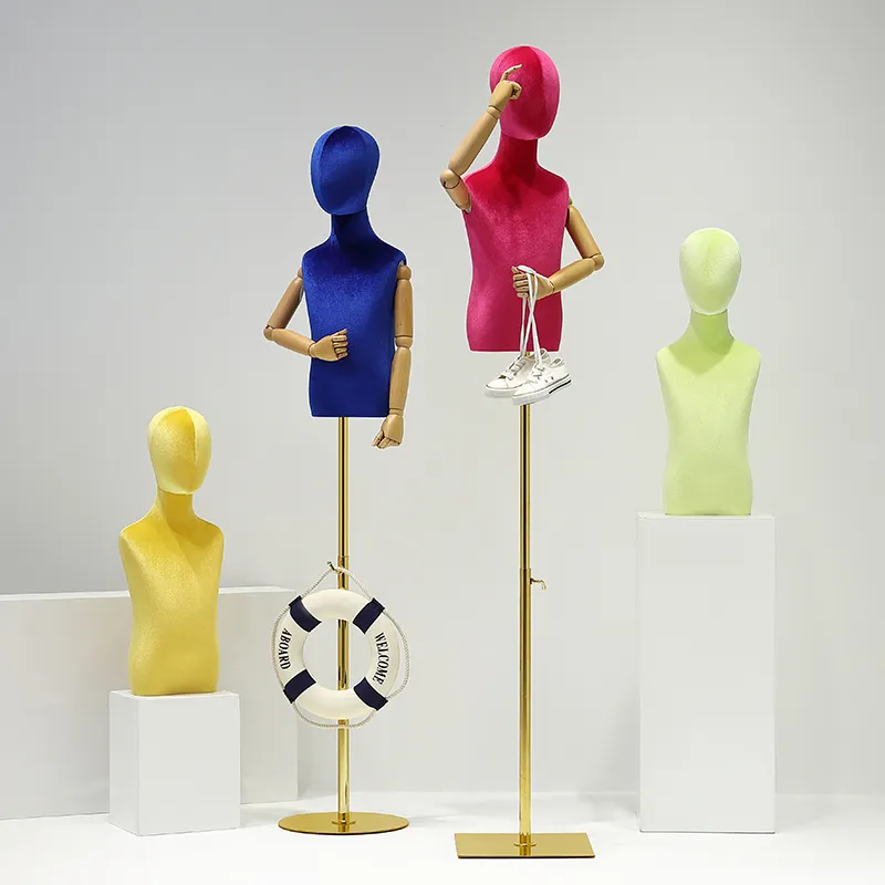 Mannequin stand online for clothes