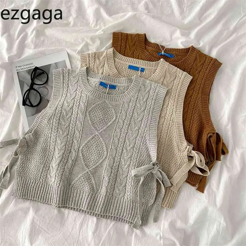 Ezgaga Dames Trui Vest Herfst Korean Argyle Bandage Pullover Mouwloze Solid Losse Knit Vesten Korte Streetwear 210817