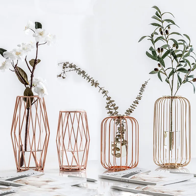 Nordic Fener şeklindeki demir sanat cam vazo altın kaplama çiçek vazo masa vazo saksıyı ev düğün dekorasyon 210310