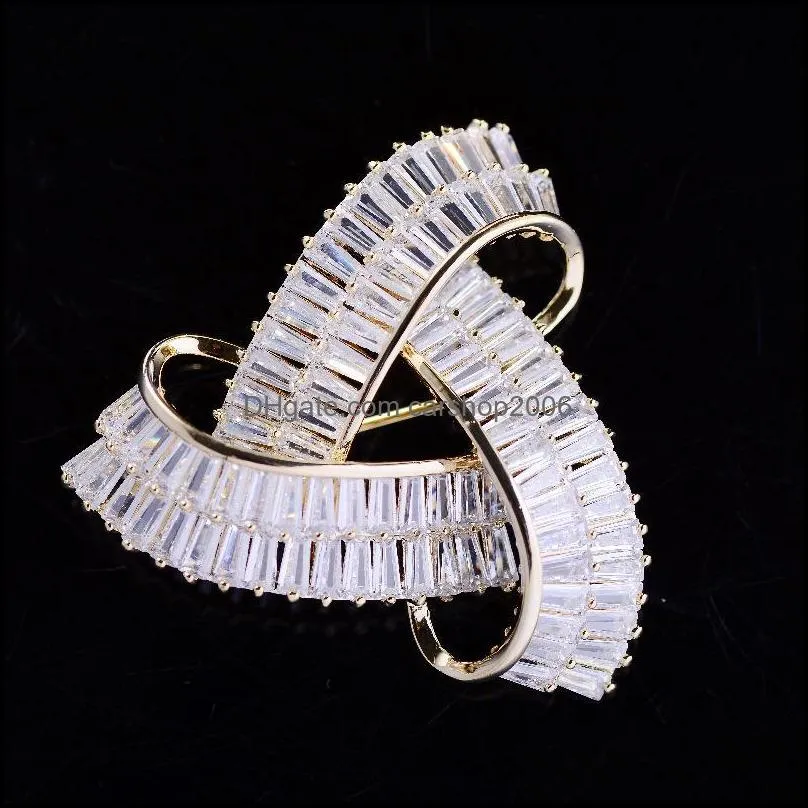 Pins, Brooches Trend Zircons Triangle Pins For Women Wedding Bridal Bouquets Simple Geometry Jewelry Accessories Elegant Brooch