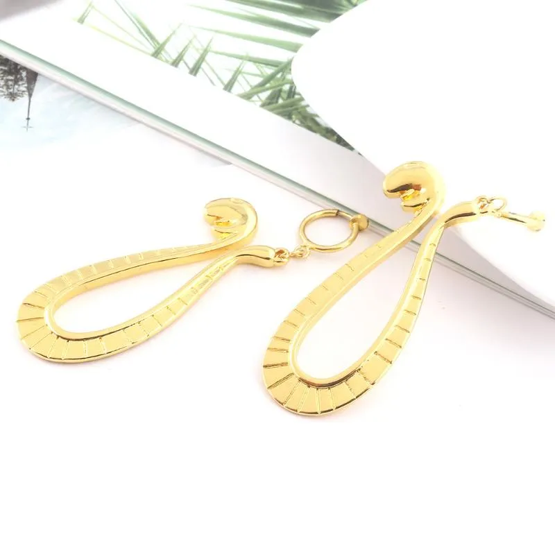 Étalon japonais anime oreille boucles d'oreilles serpent dame hancook oreille clip drop anneau pour hommes femmes bijoux copaly cadeaux en gros