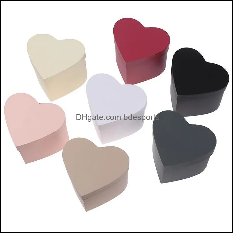Florist Hat Boxes Heart Shaped Box Candy Boxes Gift Box Packaging for Gifts Christmas Flowers Gifts Living Vase1