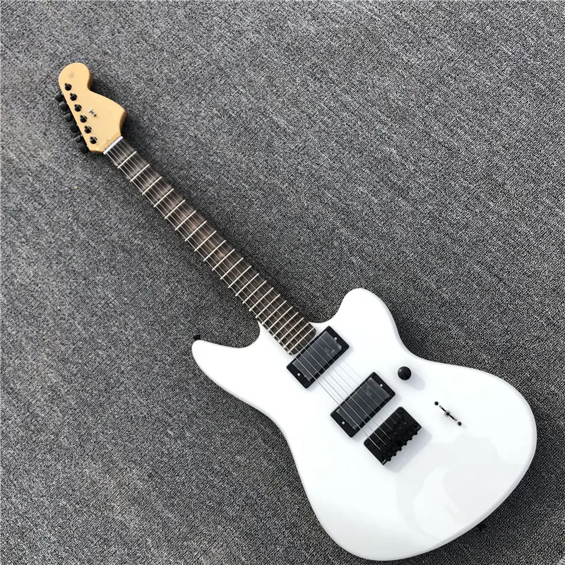 Custom Shop Jim Root Signature White Jazzmaster Guitarra eléctrica Diapasón de palisandro Sin incrustaciones, cabezal grande, herrajes negros, pastilla EMG