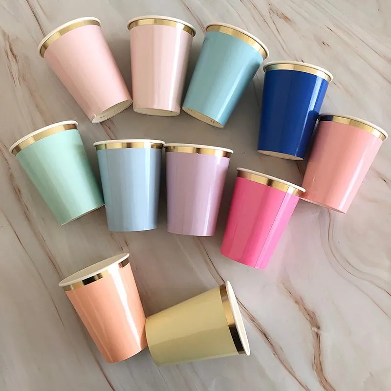 Engångs servis 8st Gold Tabelleris Cup Solid Color Party Paper Cups Baby Shower Birthday Supplies Carnival Wedding Decorations