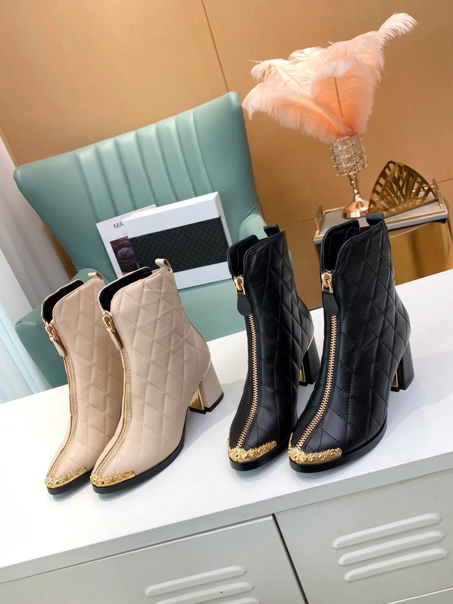 Classics Fashion Exquisite Women Boots Ankle High Heels And Genuine Leather Outdoors fashion boots  booties shoe