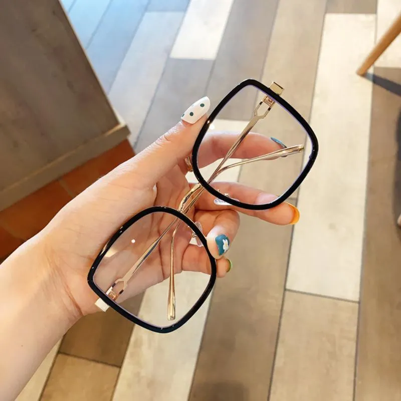 Neue Mode Sonnenbrille Frames übergroß