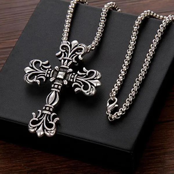 Großhandel Kreuz Edelstahl Anhänger Halskette Titan Stähle Vintage Retro Gothic Punk Stile Hip-Hop Lange Pullover Kette Party Schmuck Zubehör