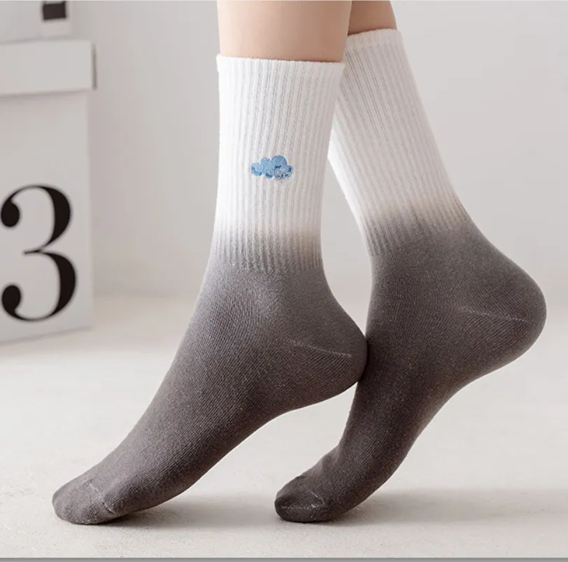 Tie-Dye Men Cotton High Quality Gradient Street Clothing Novelty Socks Harajuku Women Socks Basketball Sports Socks