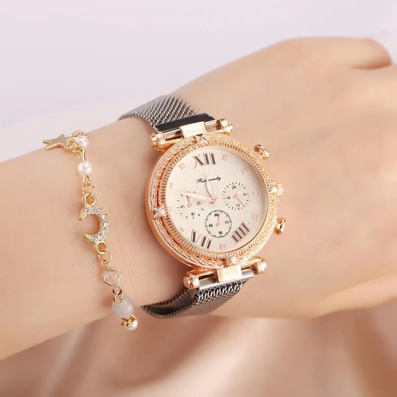 Nyaste armbandsur Luxury Crystal Three Eyes Designklocka Kvinnor Mesh Magnetiskt rostfritt stål Band Romerska Damer Quartz Watch for Gifts