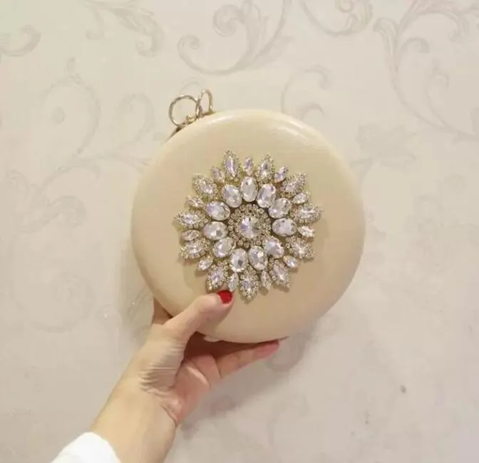 HBP Golden Diamond Evening Chic Pearl Round Counter Counter Counter For Women 2020 New Hand Handbags Party Party Party Bres BB002