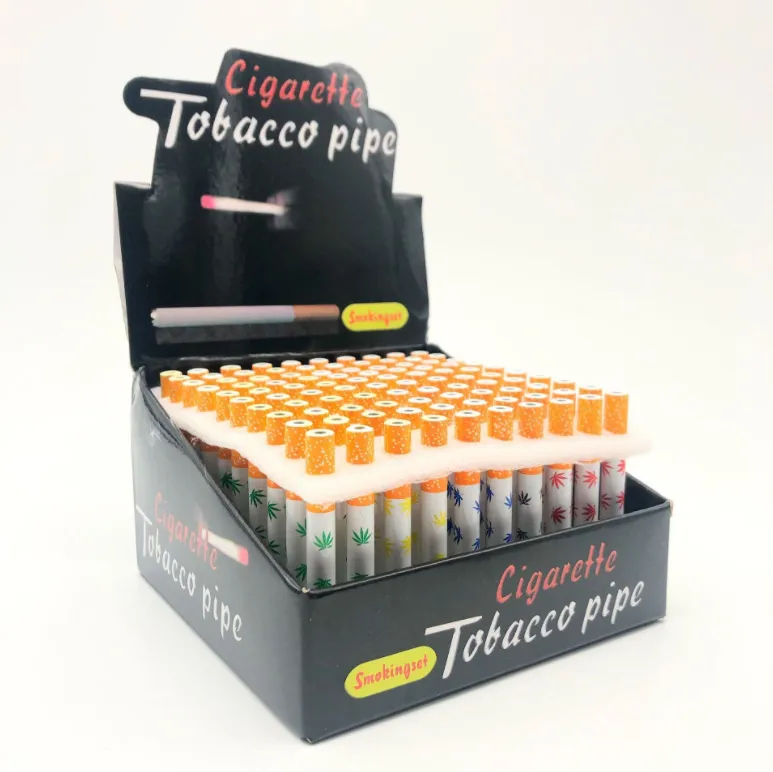 Pipa per tabacco a forma di sigaretta 78mm55mm Lunghezza 100 pezzi / lotto Materiale in lega di alluminio Colorato portatile Mini tubo per tabacco da fiuto One Hitter Bat VS Tubi per acqua Bong