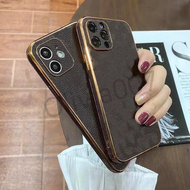 Designer Telefonfodral för iPhone 15 Pro Max 14 Plus 13 12 11 Pro 12Pro 11Pro XR X Xs Max 8 7 Plus Metallic Lock PU LEATHER COVER O07