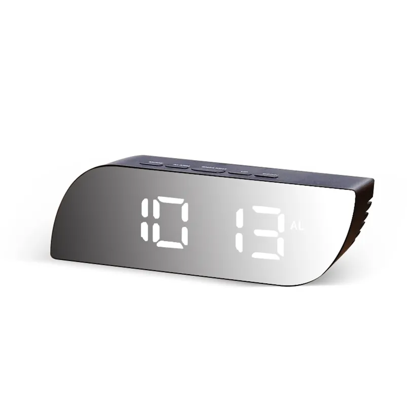 Digital spegelklocka LED Nattljus Temperatur Snooze Function Alarm s USB-tabell Skrivbord Heminredning Batteri Använd 210804