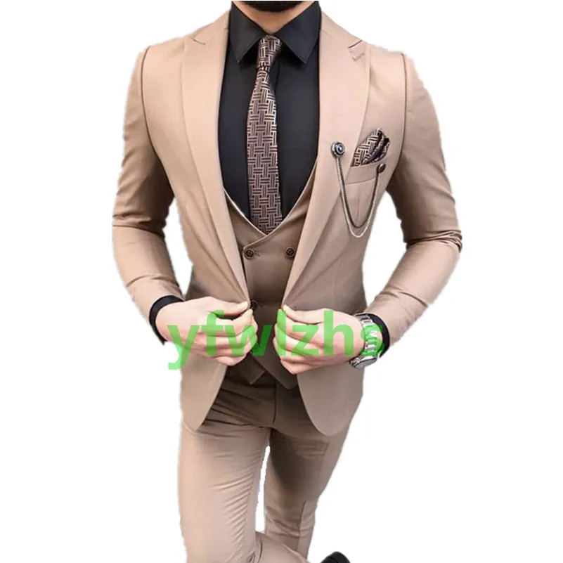 Bonito Um Botão Groomsmen Peak Lapel Noivo TuxeDos Homens Suits Casamento / Prom / Jantar Homem Blazer (Jacket + Calças + Tie + Vest) W820