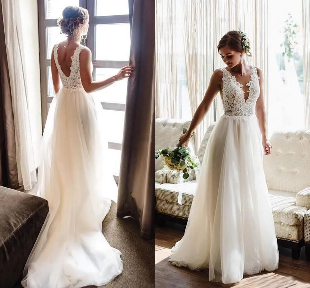 2021 Summer Wedding Dresses V Neck Backless Sweep Train A Line Appliques Lace Beads Garden Beach Boho Country Bridal Gowns robes de mariee Dress