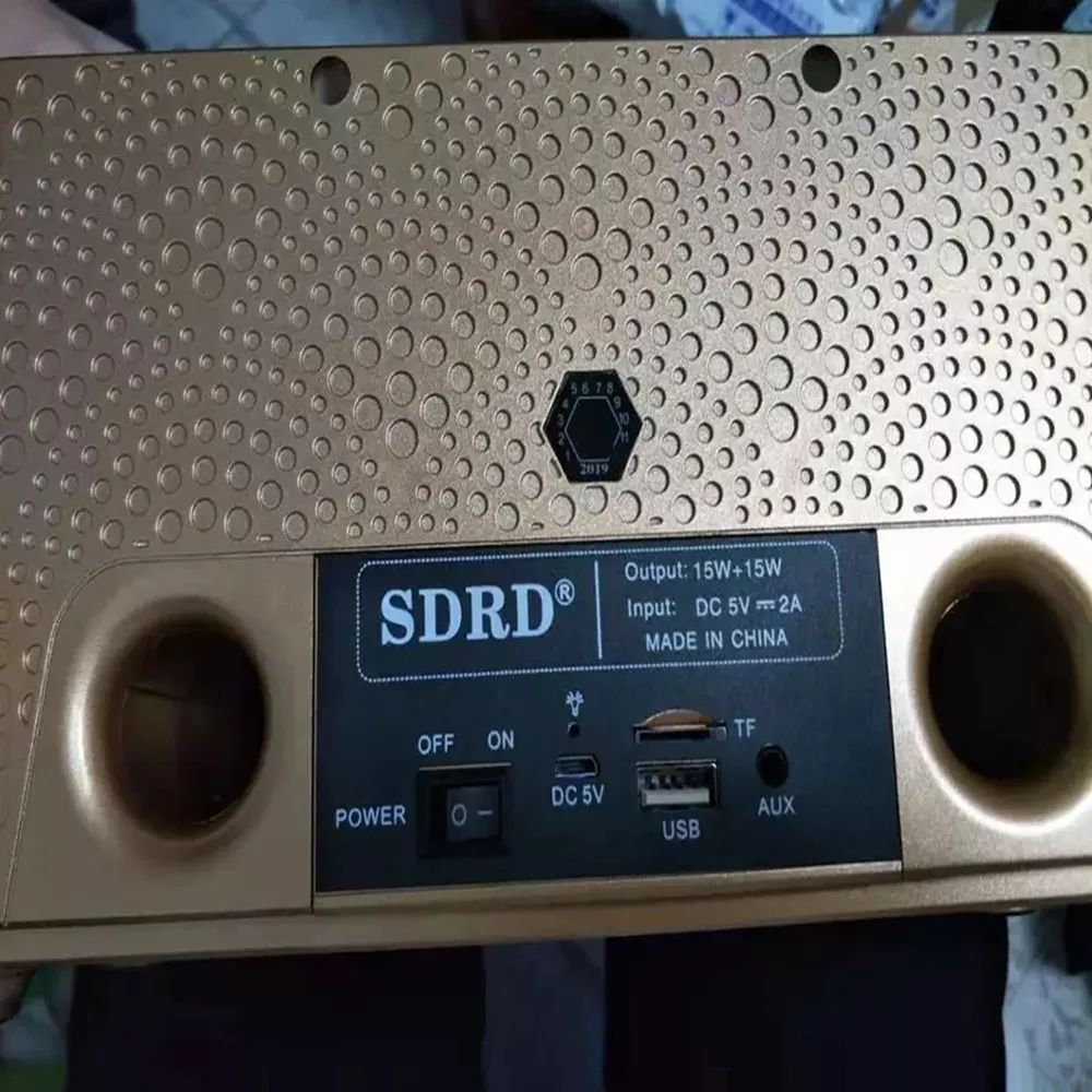 2024 デュアルワイヤレスマイクBluetoothスピーカーカラオケシステム