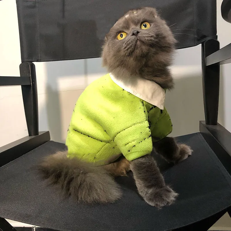 Lyxbrev Husdjur Tröjor Hundkläder Vinter Mjuk Touch Varm Pet Sweater 3 Färger Härlig Charm Bulldog Teddy Sweatshirts