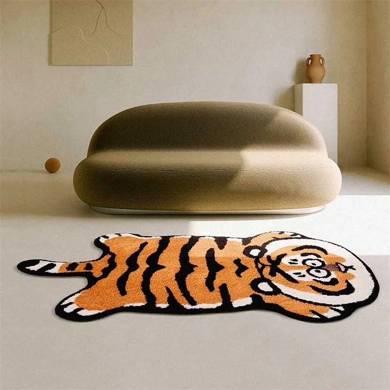 Cartoon Tiger Door Mat Soft Kids Room Decorative Rug Absorbent Bathroom Rug Non Slip Bath Carpets Besroom Carpet Furry Carpets 211109