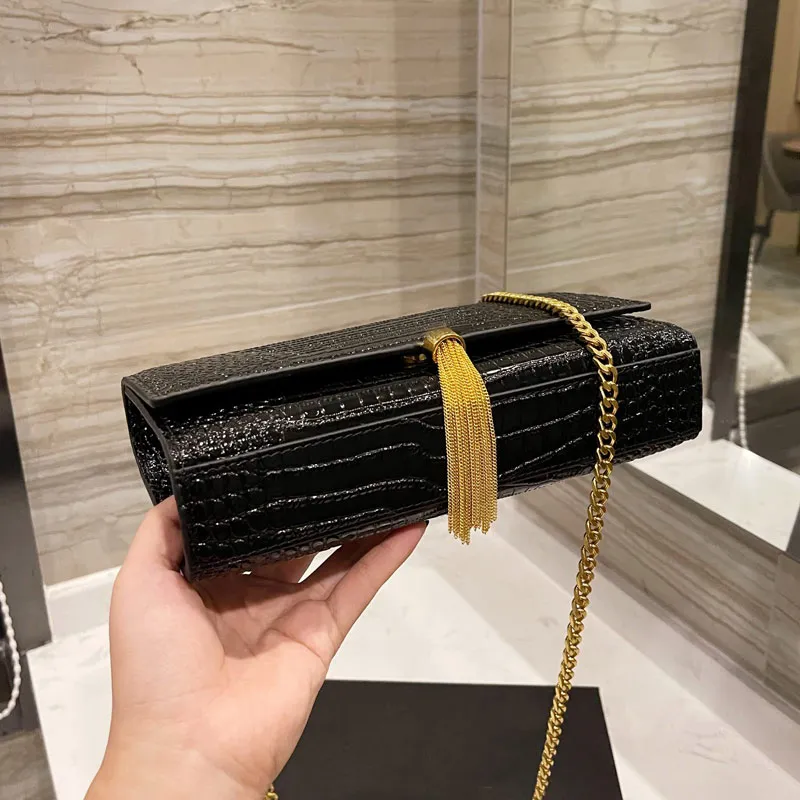 Shoulder Messenger Bag High Quality Flap Crossbody Bags Women Gold Chain Handbag Fashion Card Wallet Stripes Top Layer Cowhide Leather Material