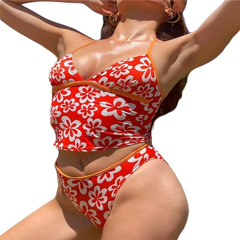 Costumi da bagno da donna Hirigin 2021 Abbigliamento da spiaggia Abiti da donna sexy in due pezzi Set con motivo stampato floreale rosso Scollo a V profondo Canotta e pantaloncini