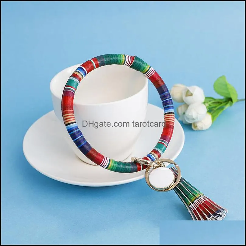 Wholesale Multi-colors PU Leather O Bracelet KeyChains Circle Cute Same Color Tassel Wristlet Keychain For Women Girls