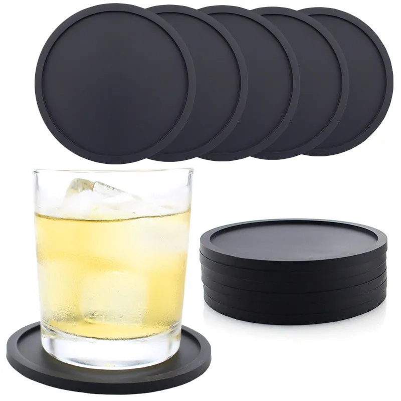 Sous-verres en silicone 6 couleurs, dessous de verre antidérapants, résistants à la chaleur, dessous de verre souples pour la protection de la table, adaptés aux verres à boire de taille