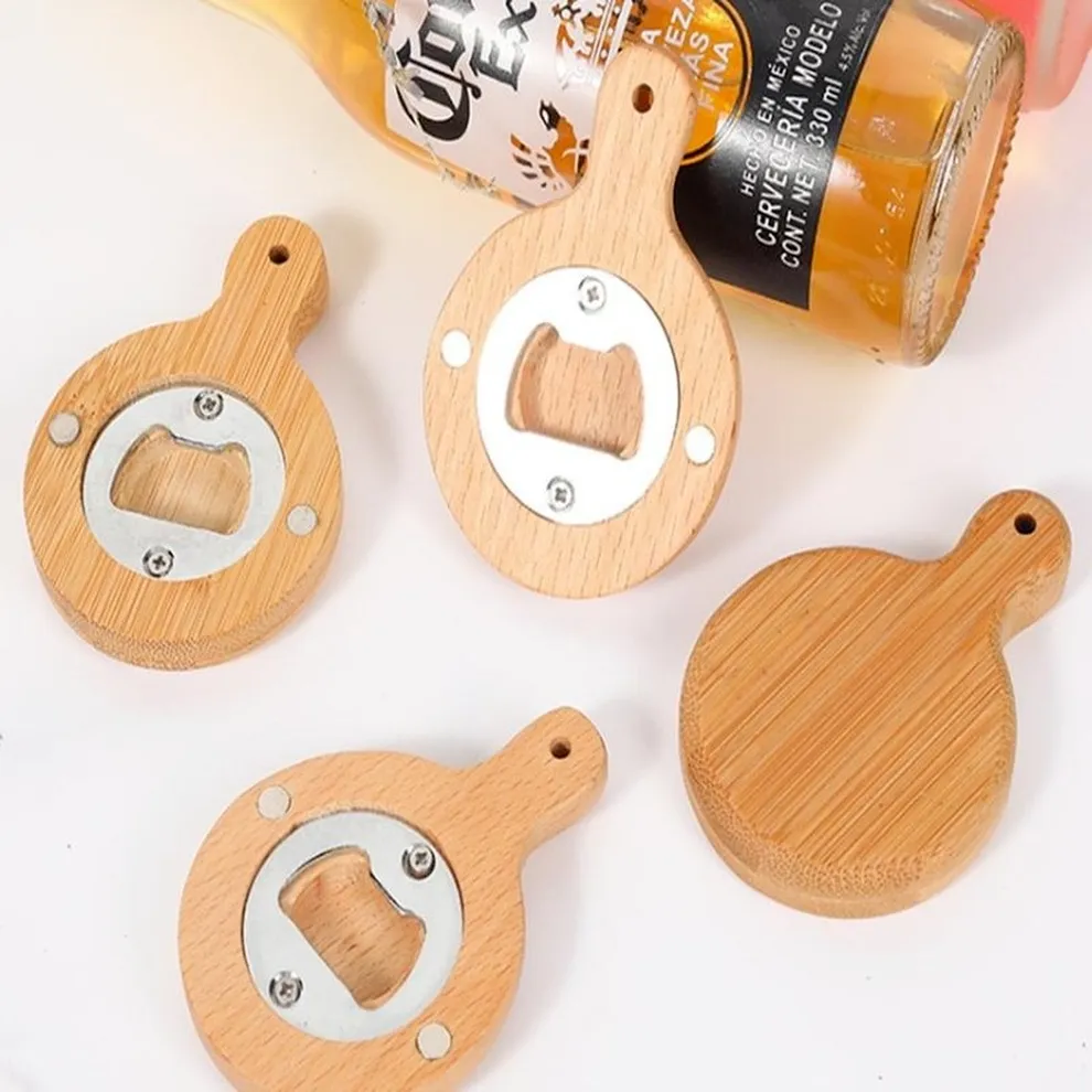 DHL Anpassa logotyp trä ölöppnare med magnet trä och bambu kylskåp magnet magnetiska flasköppnare köksverktyg