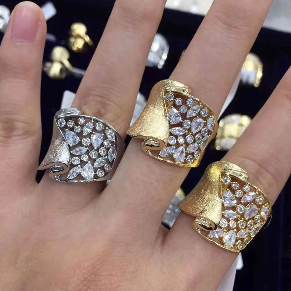 Luxus Trendy Vintage goldene Ringe Saudi Arabisch Dubai Ring aretes de mujer modernos Hohe Qualität 2021