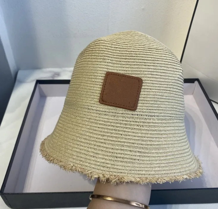 Vandring Sport Utomhus Straw Designer Mössor Man Stripe Baseball Cap Klassisk Brev Tryckt Stingy Brim Kvinnor Fiskare Mössor Sunny Protection Men Ball Caps Beach