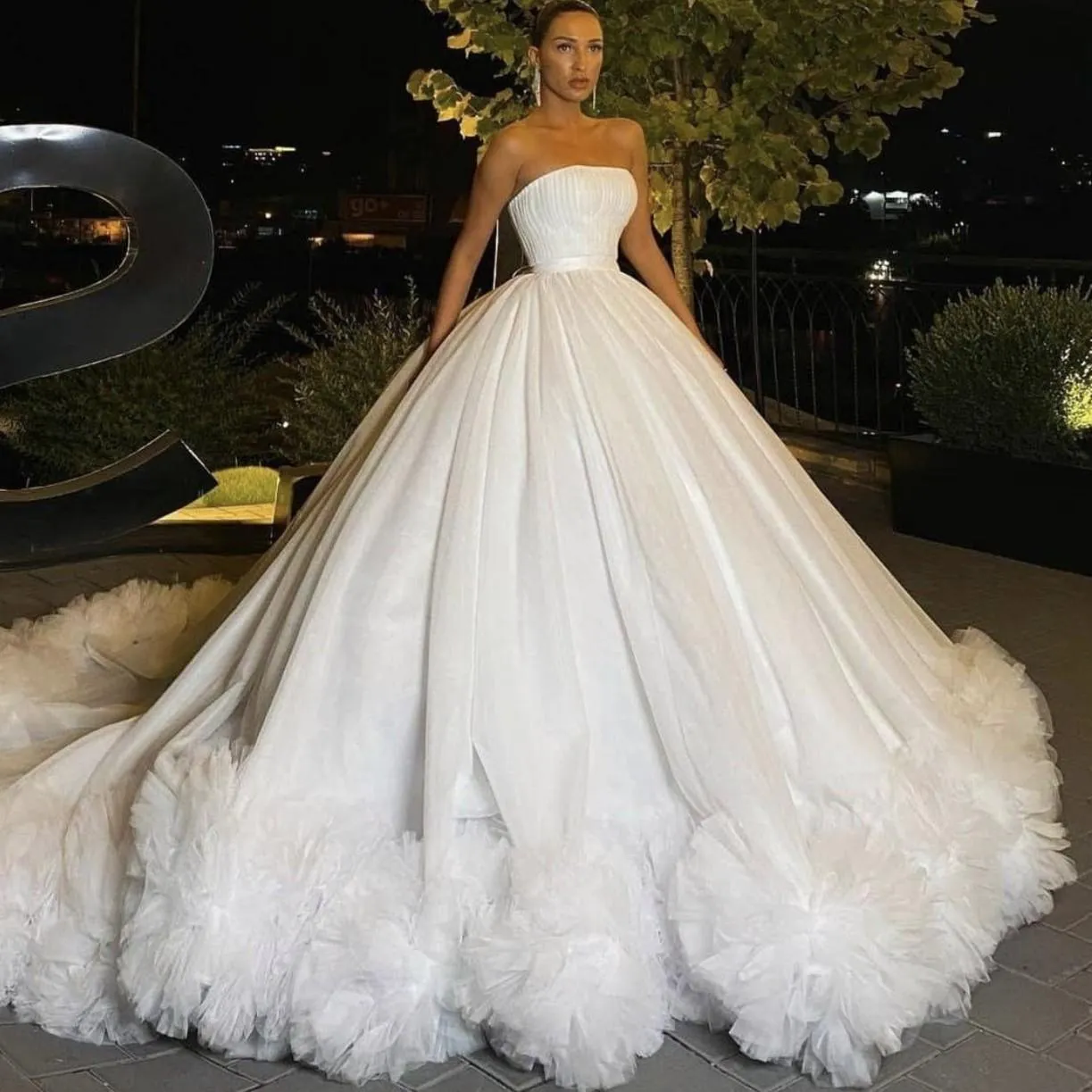 Plus size tulle bridal sales gowns